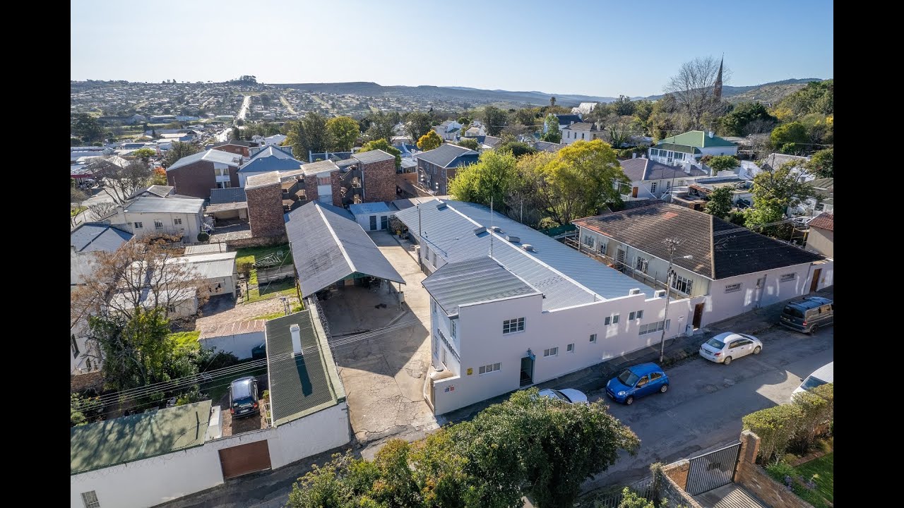 1171 m² commercial building for sale in Sunnyside (Makhanda