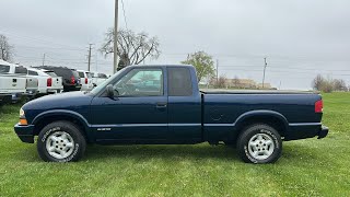 2002 Chevrolet S10 S10 4WD Extended Cab Pleasant Hill, Des Moines, Ames, Cedar Rapids, Iowa Cit...