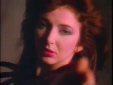 Kate Bush -  RUNNING UP THAT HILL  (HQ)