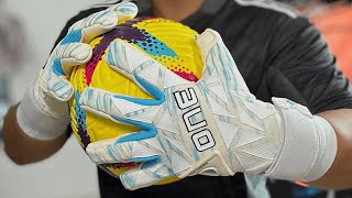 The One Glove "Alex McCarthy" GEO 3.0 AM2 Goalkeeper Gloves