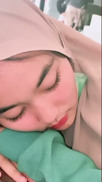VideovMentahan Halu Cewek Cantik Tidur Buat Manasin mantan, prank temen. STORY HALU
