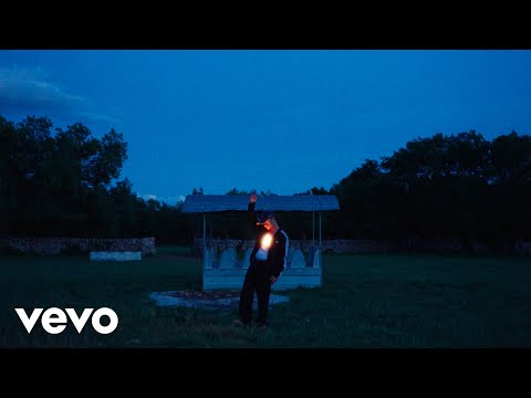 Zack Relish - corazón cromado (Lyric Video)
