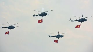 Trực thăng bay tổng duyệt trên bầu trời Điện Biên trước ngày đại lễ