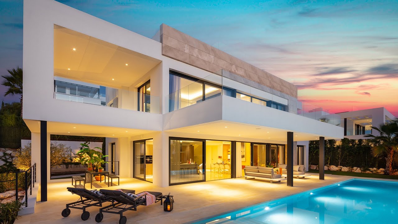 New Amazing Modern Villa in Nueva Andalucia, Marbella | €2.795.000 | Drumelia Real Estate