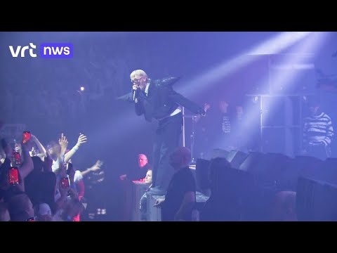 Joost Klein bouwt feestje met fans in Antwerpse Lotto Arena