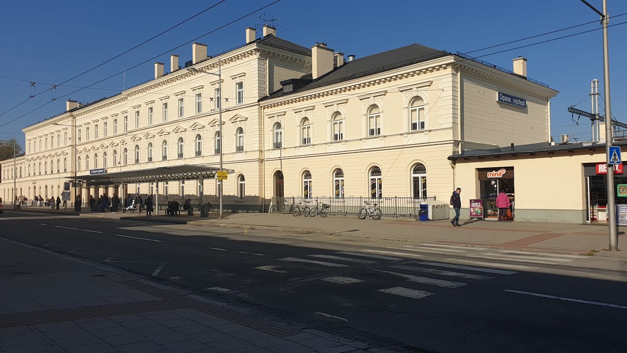 Nádraží a nějáké to hlášení: Opava východ, INISS Andula