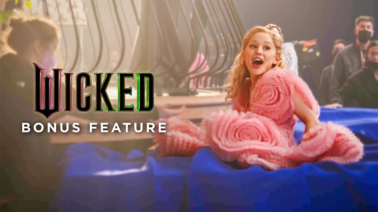 Ariana Grande Fell During THIS Wicked Stunt