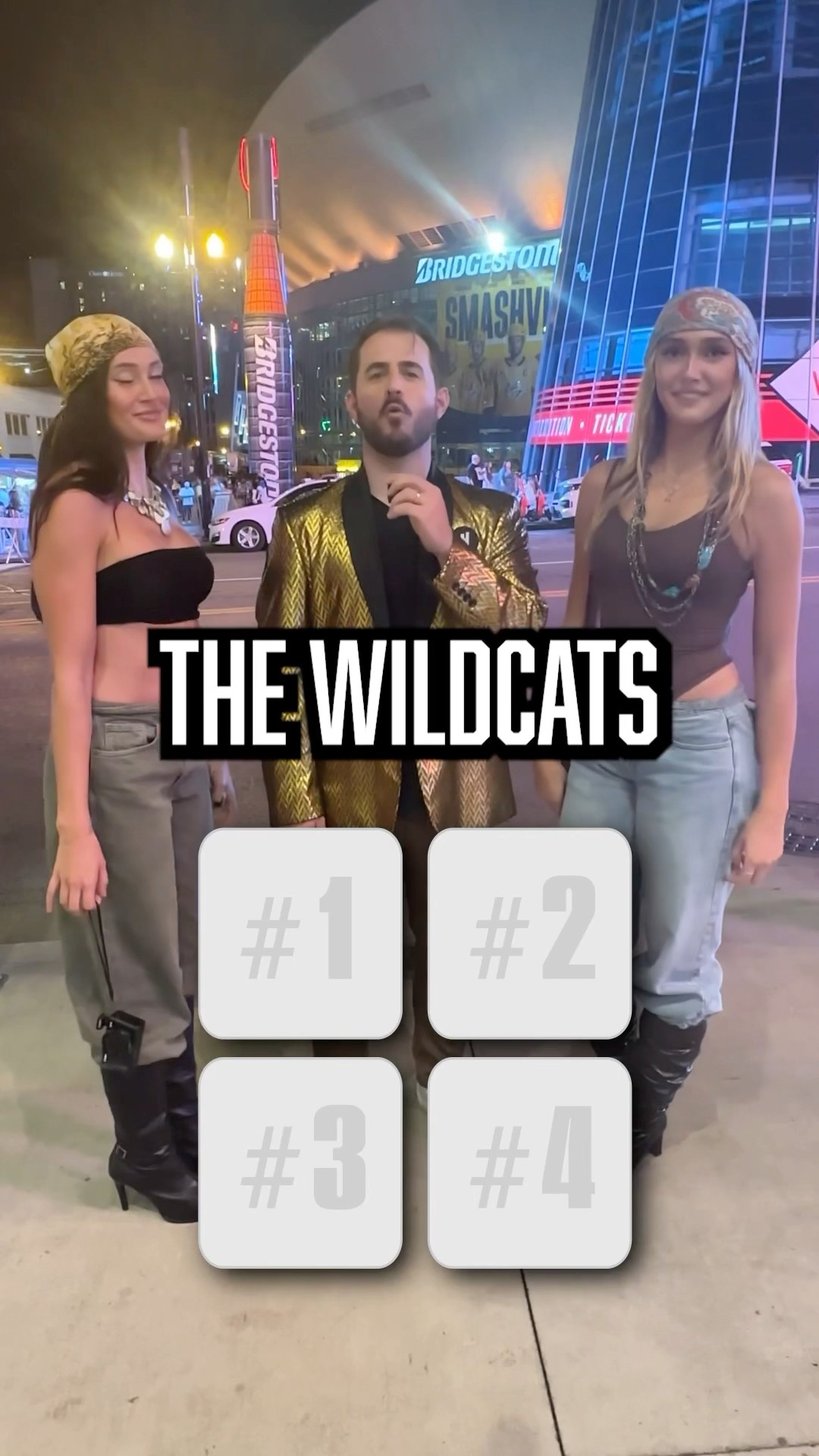 These girls know their Wildcat teams ??