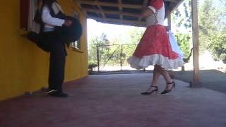 Bailando Cueca Con Mi Primo