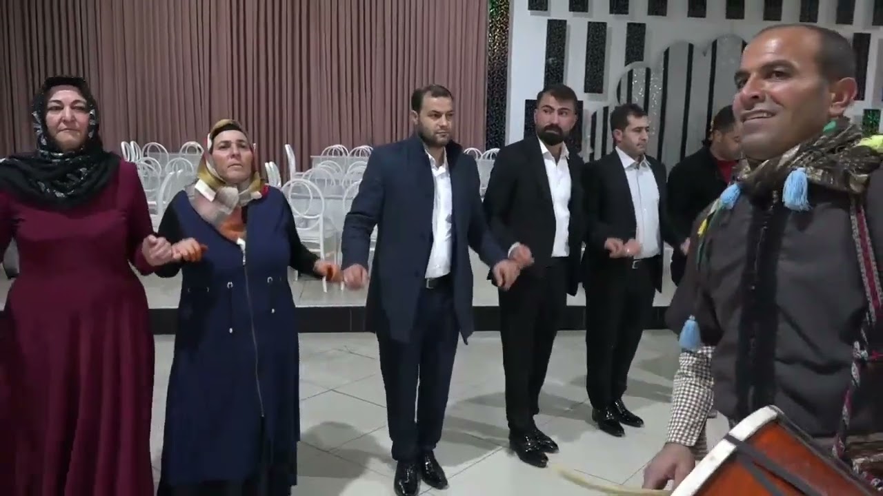 TUTAT AŞİRETİ ŞEREF TUTAR 'IN DÜĞÜN TÖRENİ