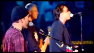 U2 The Vertigo Tour: Live From Chicago - Pride (In The Name Of Love)