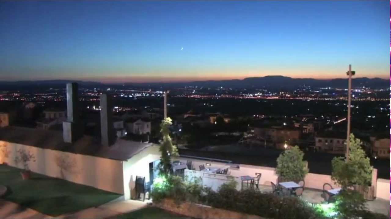TERRAZA  DE LOS CEREZOS