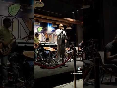 مرت الايام حبيبي  المارد الحنون منتصر هلاليه