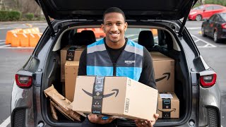 Michael Penix Jr. helped celebrate Amazon's one-billionth delivery from a Same-Day site in the U.S.