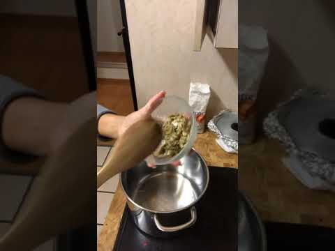 ต้มขากิกันคะอร่อยเวอร์ Thai Pork Feet Meal - YouTube