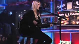 Avril Lavigne - Nobody&#39;s Home @ Live at Daily Download 16/12/2004