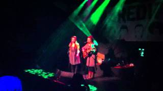 Nina & Laura Philips - Freight Train Excerpt