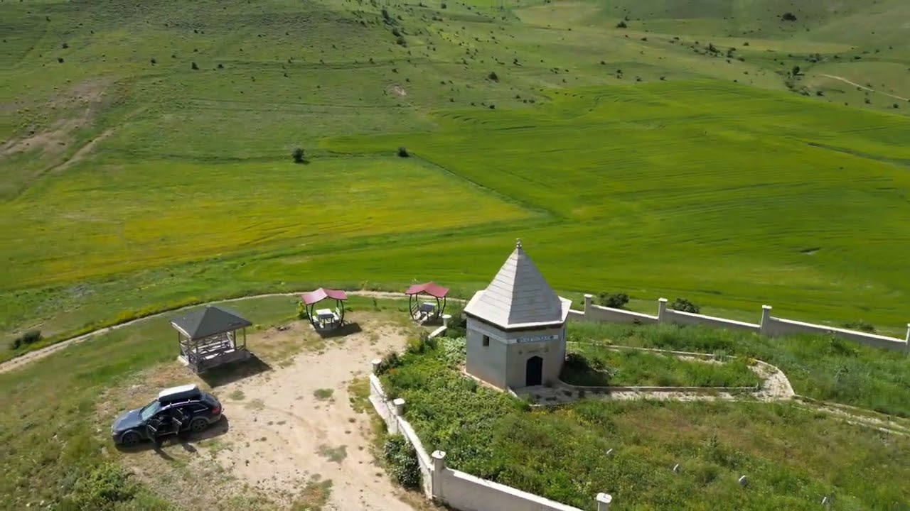 Muhammed Hanefi(r.a)'nin Kabri(Makam)/BAYBURT-Balca Köyü