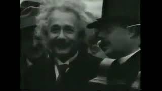 Einstein cracks joke