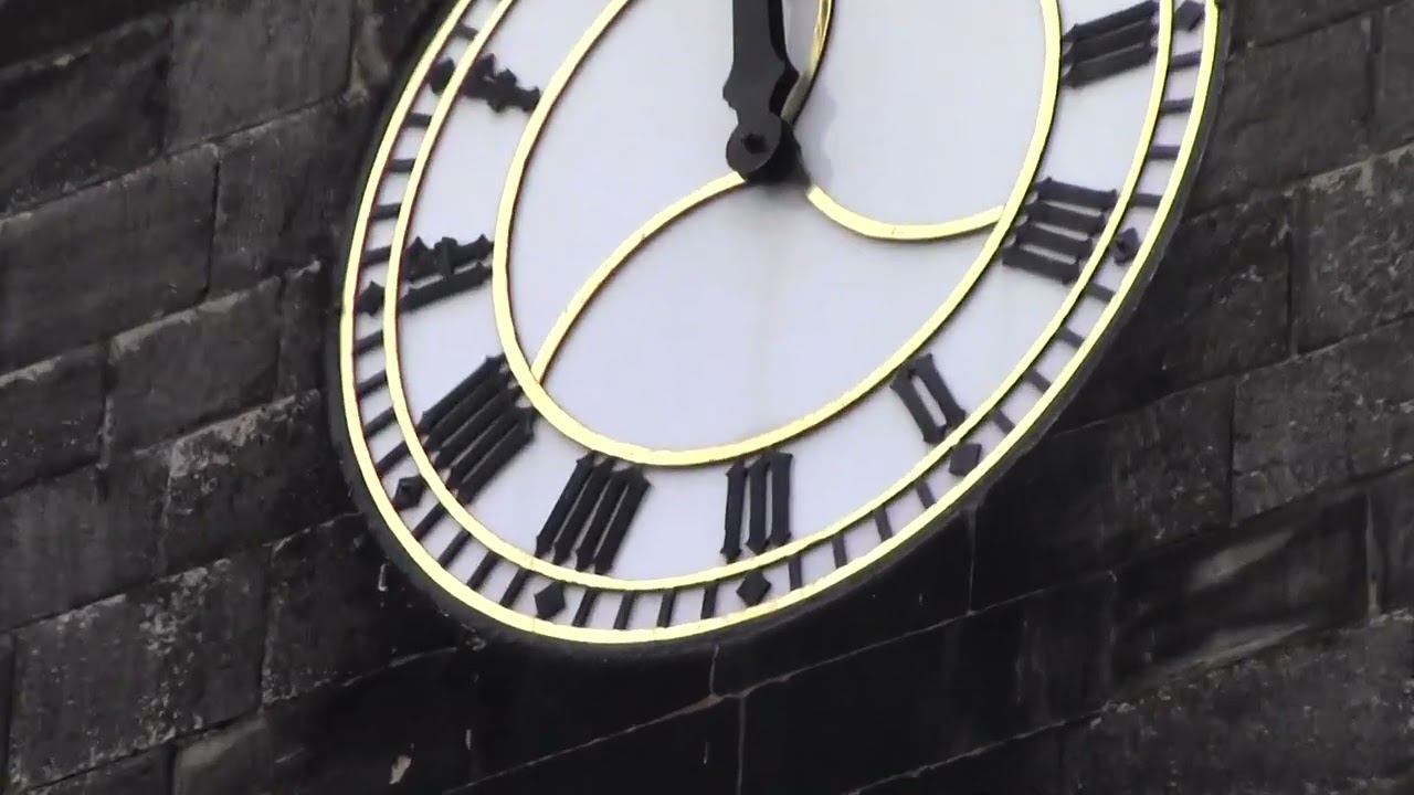 sandbach st marys church from outside striking 12 noon only