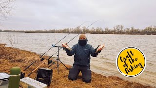 видео: Фідерна рибалка на Десні в ШТОРМ ! Пошук  ПЛОТВИ на на річці зимою. картинка: Фідерна рибалка на Десні в ШТОРМ ! Пошук  ПЛОТВИ на на річці зимою.
