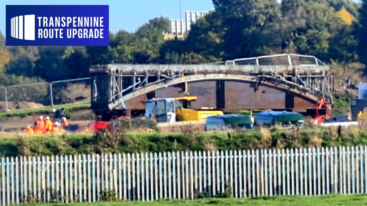 TRU NEWS 👷‍♀️ Historic cast iron bridge removed to allow abutments to be raised 
