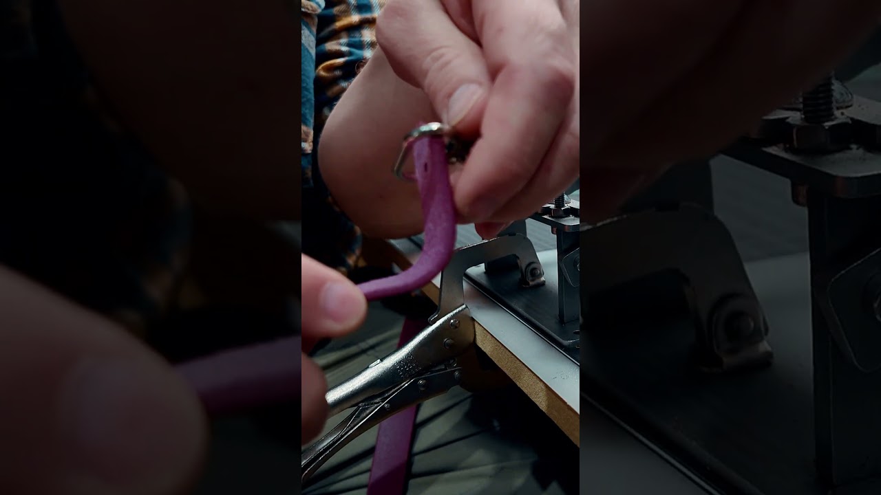 how to make leather straps       #leathercraft