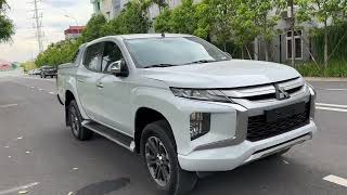 Giá bán 580tr mitsubishi triton 2019 số tự động máy dầu 2 cầu LH em lợi 0986265090