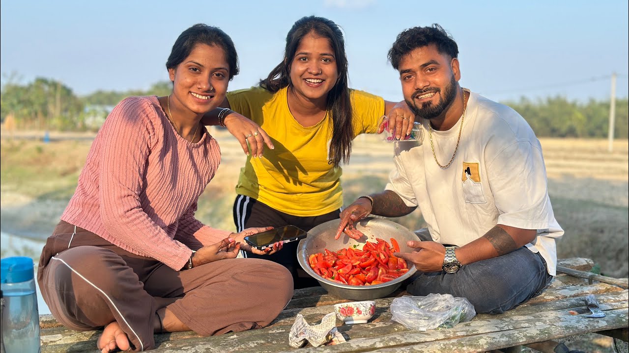 কোচবিহার এসে সবাই মিলে অনেক মজা করলাম |