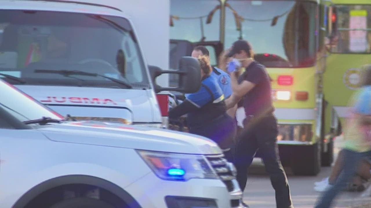 Teen hit by car while crossing street in Bettendorf - YouTube