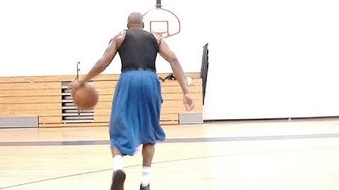 Dre Baldwin: Thru Legs In & Out Drive Finish Pt. 1 | Point Guard Combo Moves To Score