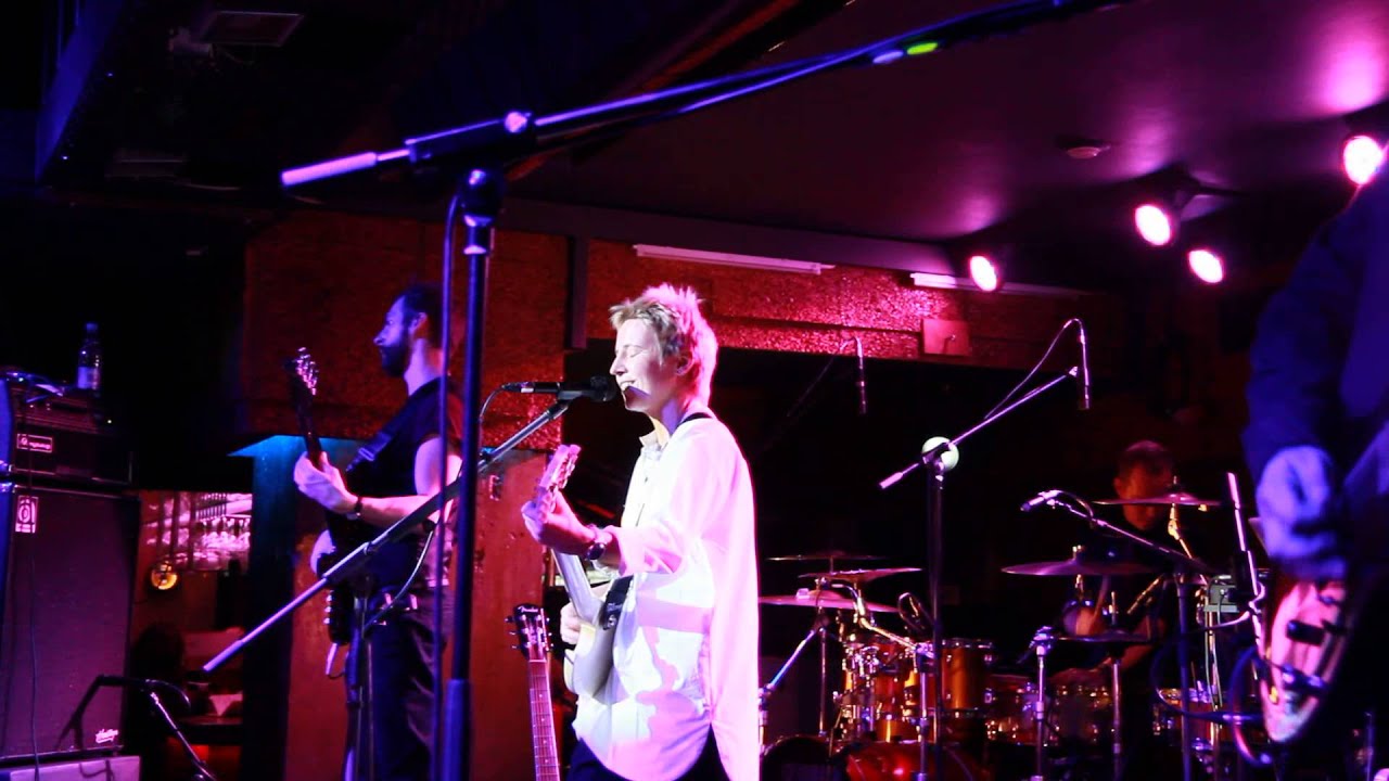 Сурганова и оркестр - YouTube