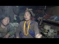 Nepali village ||Sisno cooking vegetables in the village