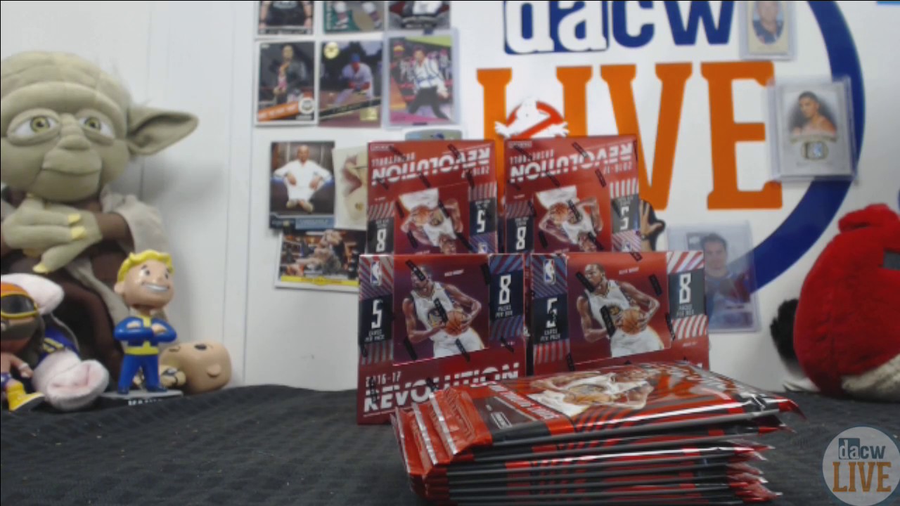 2016/17 Panini Revolution Basketball Break #1