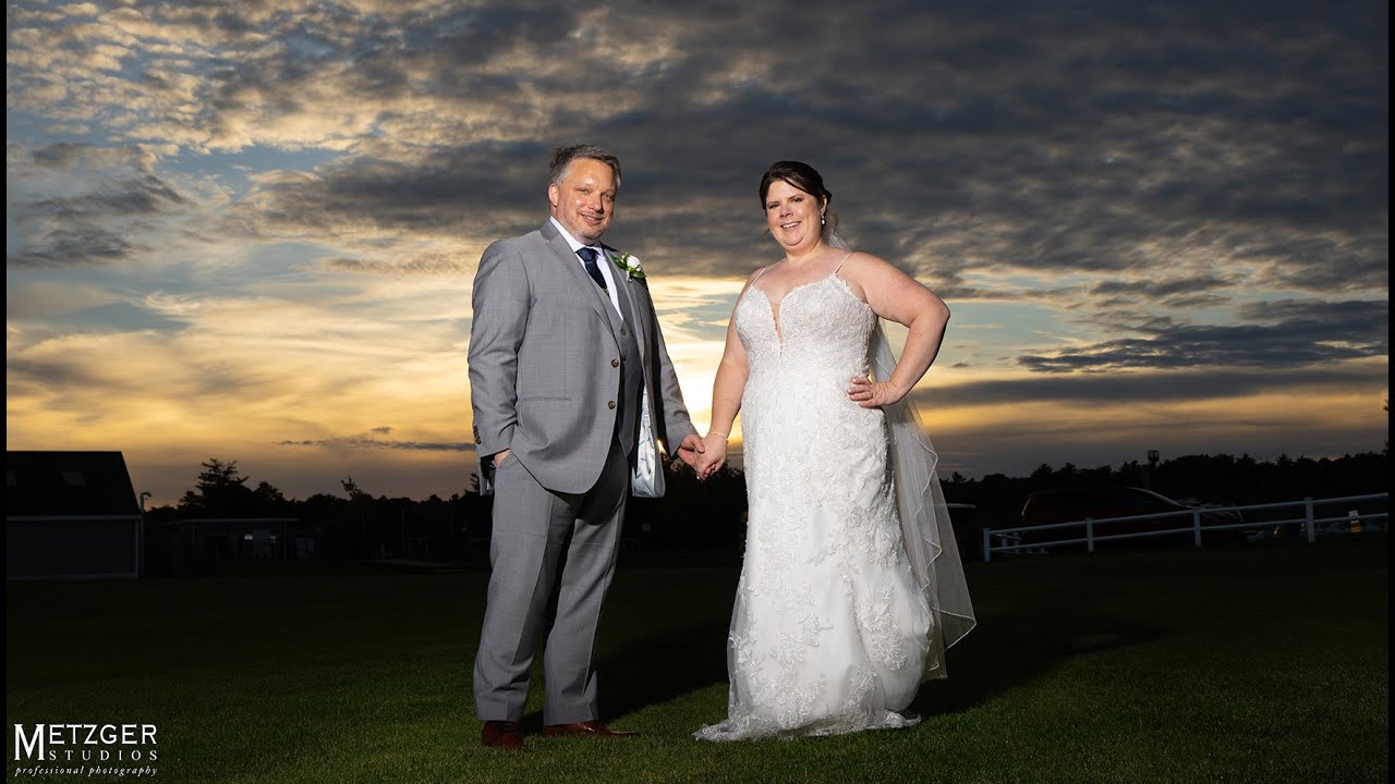 Summer weather in October for a great wedding at Shining Tide in Mattapoisett, MA