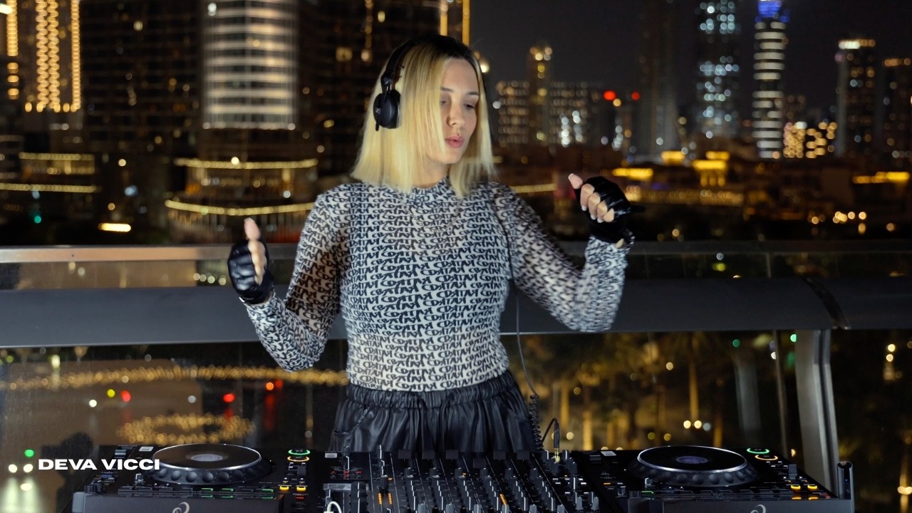 DEVA VICCI - Live From Dubai Fountain View 🇦🇪 | Melodic Techno DJ Set