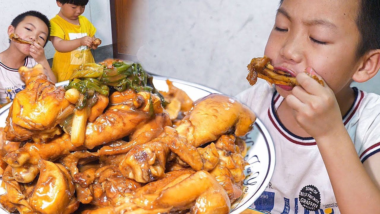 媳婦買一袋雞腿，調料少做法簡單，孩子吃得好香 | Braised chicken legs, the children eat delicious