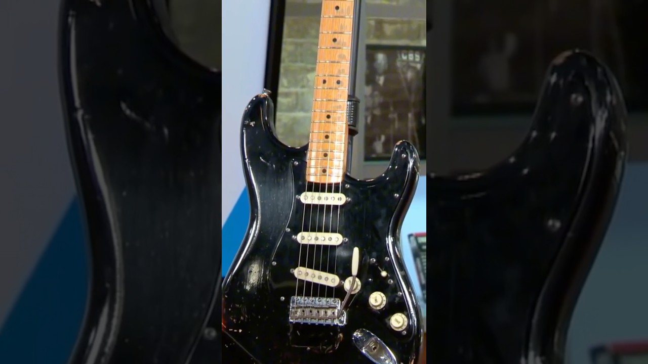 What Happened To All of David Gilmour's Guitars? 