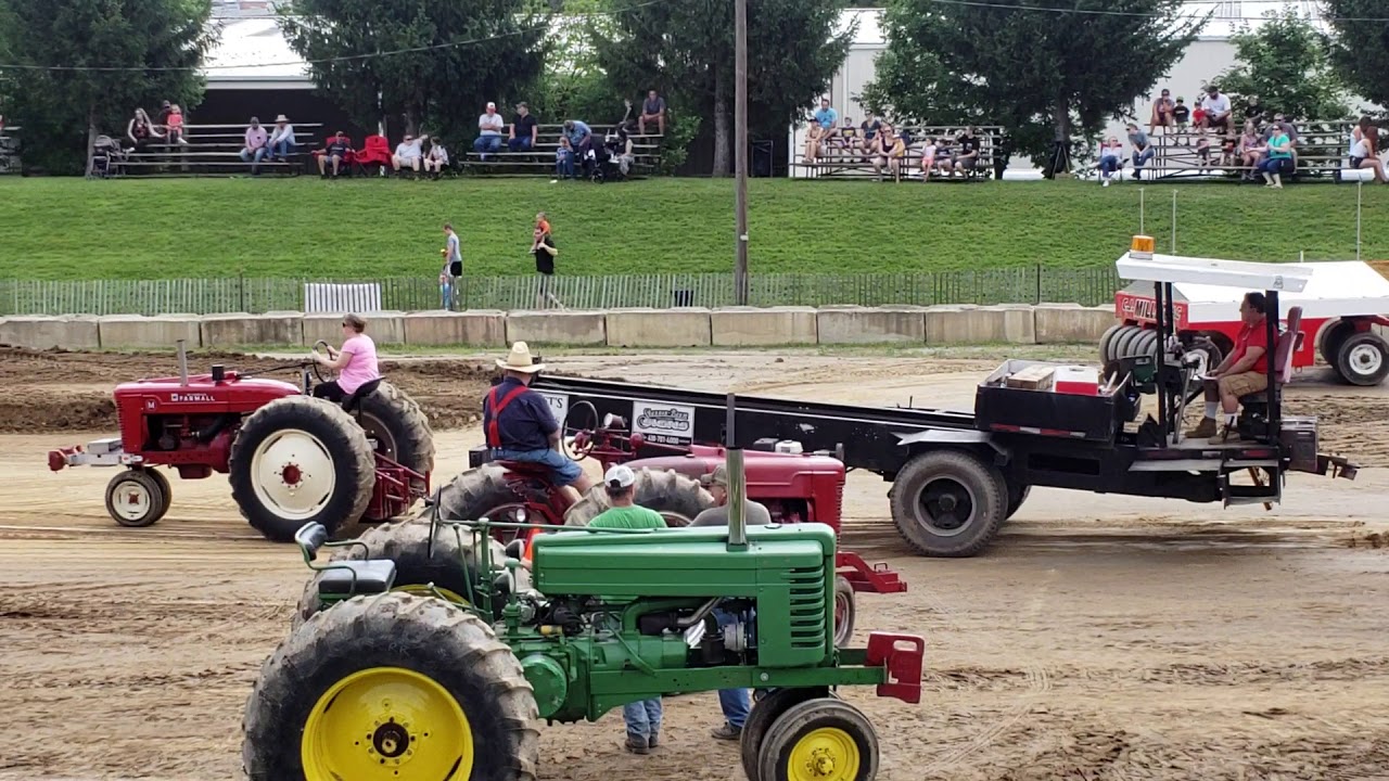 Carroll County 4H Fair Antique Tractor Pull 5000 lb Class Part II