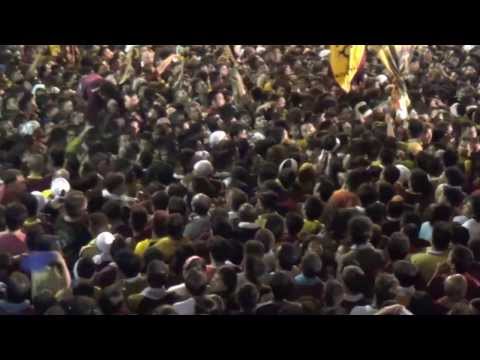 Black Nazarene image nearing Quiapo church