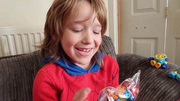 NEW SUPERTHINGS SERIES 7  UNBOXING!!!