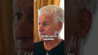“do you want me to wear my chef’s coat?” 🤨 #kitchennightmares
