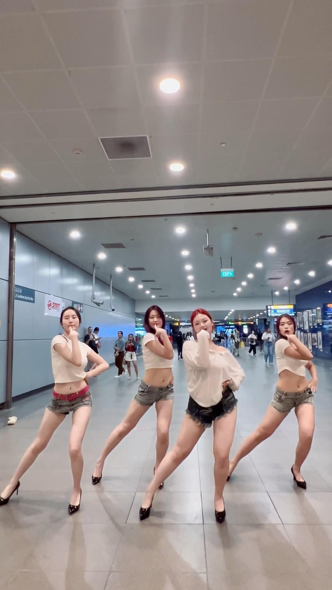 WE HEAR YOU✨ Stay tune for 【Confuse AOA】 ? Coming soon ? #tdolls #aoa #confused