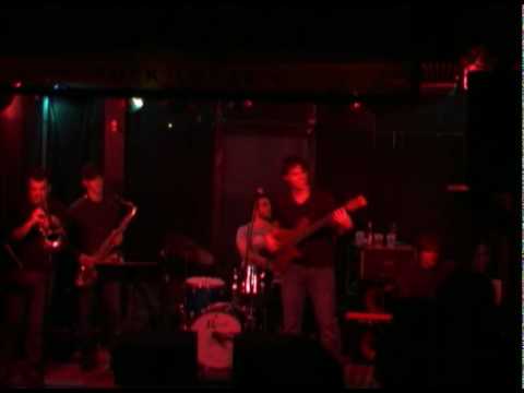 Tim Seisser Quintet. In Transition (Bass Solo and ...