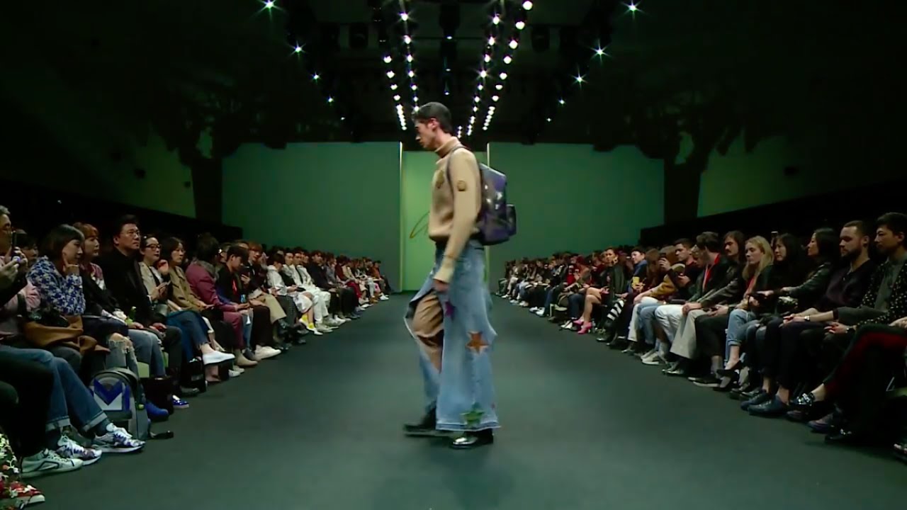 video phone beyonce mp3 Caruso By Jang Kwanghyo Fall/Winter 2017/18