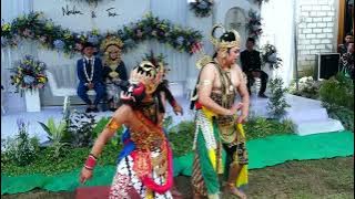 Cakilan ( tari cakil vs Gatot Koco)