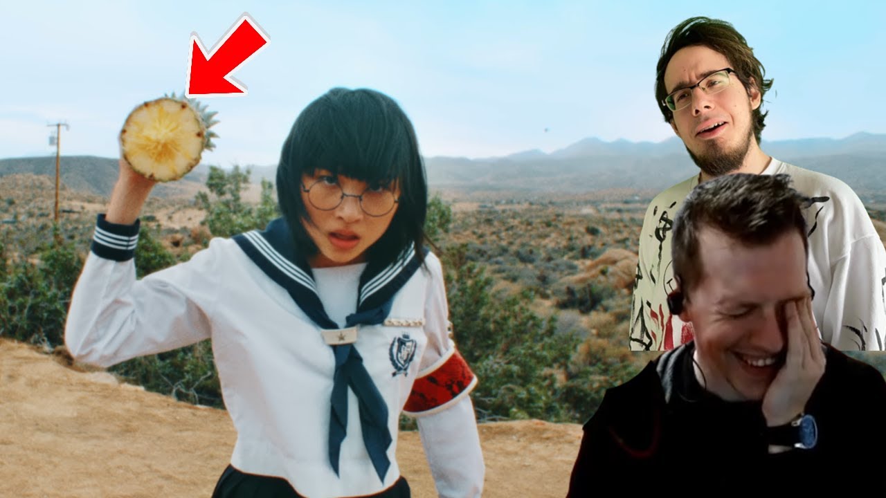 Weird stuff on the Internet [Reaction Mashup]
