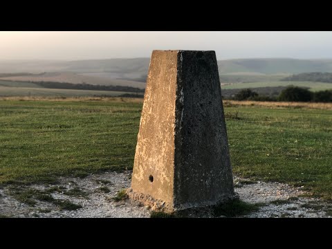 Early morning hike up Blackcap with breakfast