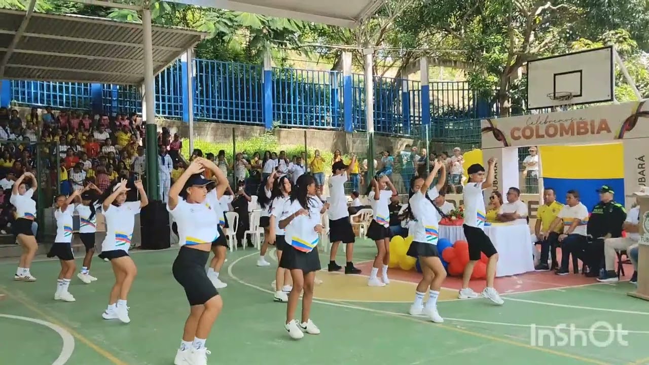 Grupo de Danza de la EFAT. Tubará 2025. 20 de Julio Independencia de Colombia.