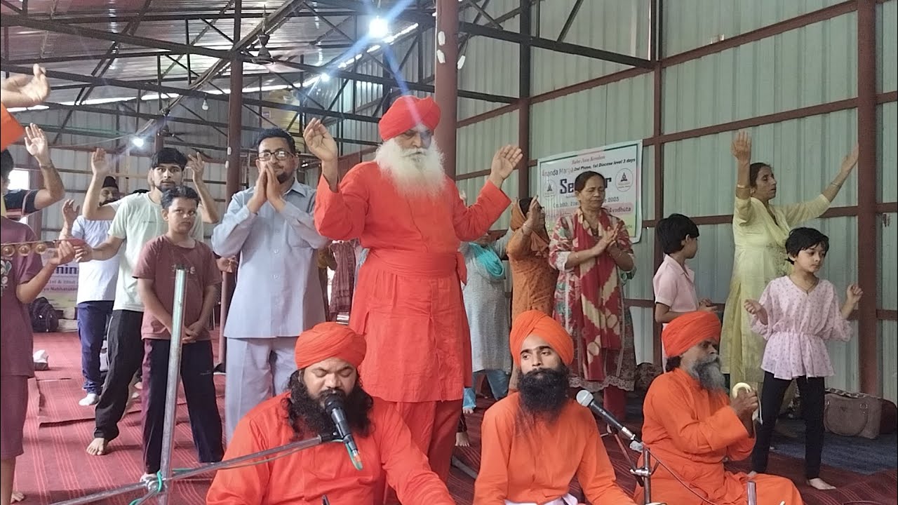 Divine flow❤️ Kiirtan by Ac Nabhatitanand Dada💕#baba #babanamkevalam#love l@Ananda_Marga#live